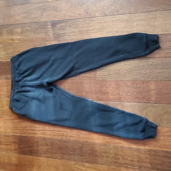 Lotuss | Joggers - Picture 2 of 6